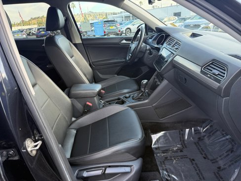 Used 2019 Volkswagen Tiguan SE w/ 3rd Row Seat Package image 20