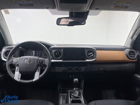 Used 2019 Toyota Tacoma SR5 image 18