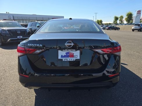 New 2025 Nissan Sentra SV w/ SV Premium Package image 5