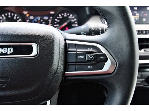 Used 2024 Jeep Compass Latitude w/ Altitude Special Edition image 23