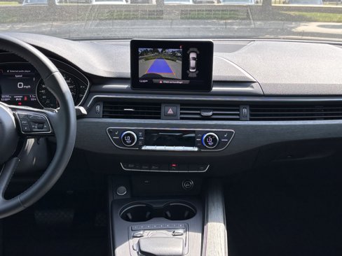 Used 2019 Audi A4 2.0T Premium image 25