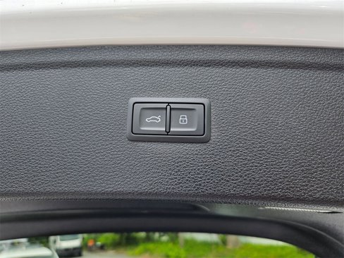 Used 2024 Audi Q5 2.0T Premium Plus image 24