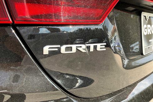 Certified 2023 Kia Forte LXS image 28