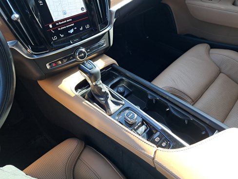 Used 2017 Volvo S90 T6 Inscription w/ Vision Package image 28