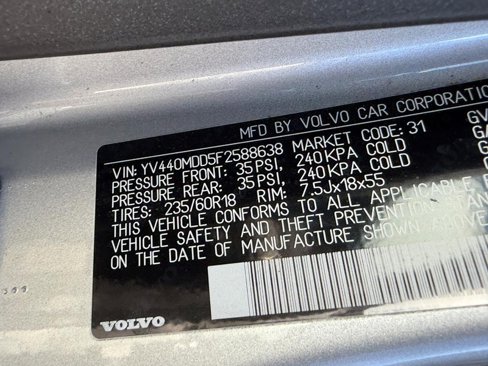 Used 2015 Volvo XC60 T5 Platinum image 24