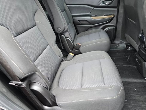 Used 2022 GMC Acadia SLE w/ Driver Convenience Package image 18