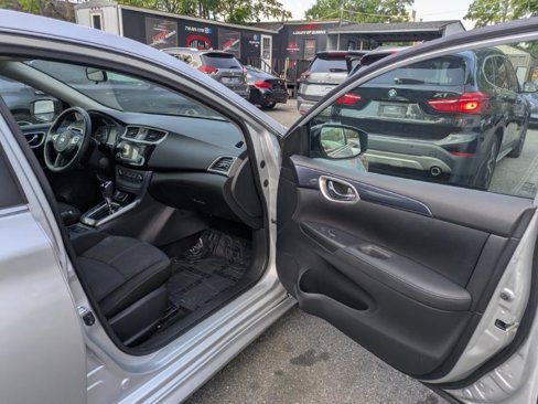 Used 2017 Nissan Sentra SR image 10