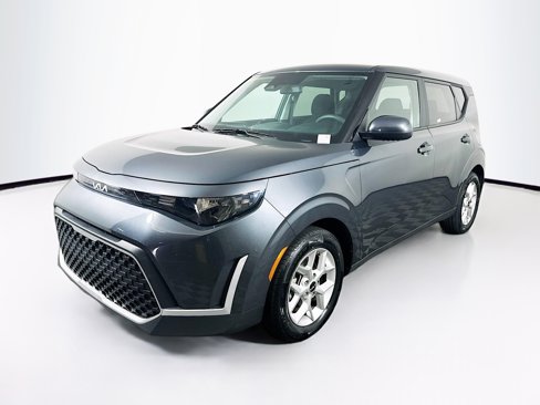Used 2024 Kia Soul LX w/ Option Group 015 image 3