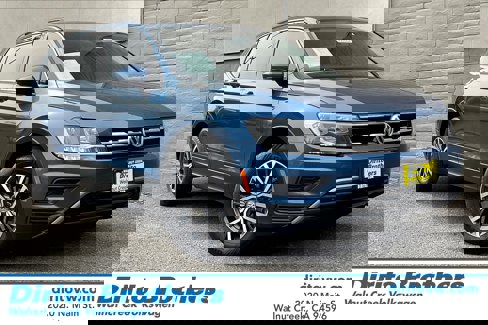 Used 2019 Volkswagen Tiguan SE w/ Panoramic Sunroof Package image 1