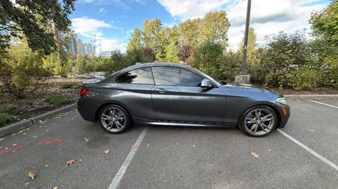 Used 2016 BMW M235i xDrive Coupe image 2