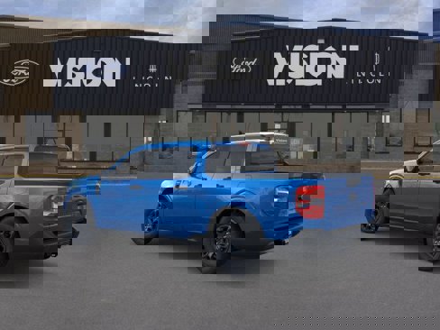 New 2025 Ford Maverick XLT image 4