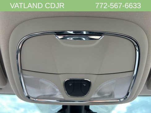 Used 2016 Jeep Cherokee Sport w/ Trailer Tow Group image 26