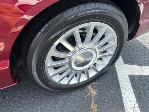 Used 2004 Ford Thunderbird Deluxe image 11