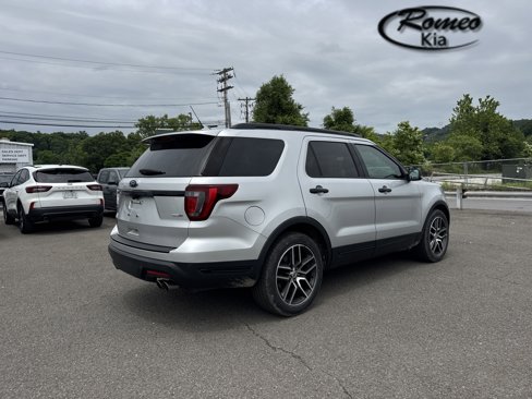 Used 2018 Ford Explorer Sport w/ Equipment Group 401A image 5