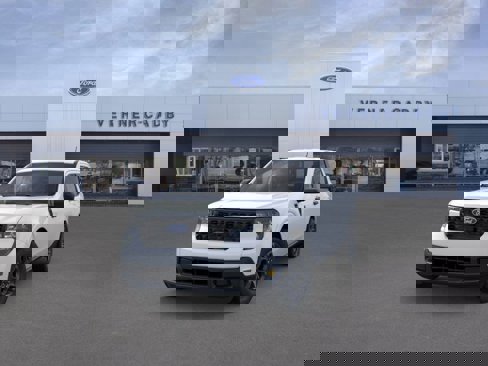 New 2025 Ford Maverick XLT image 2
