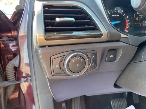 Used 2013 Ford Fusion SE image 21