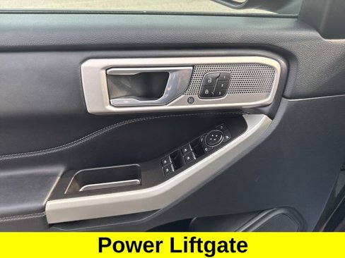 Used 2022 Ford Explorer Limited w/ Equipment Group 301A image 17
