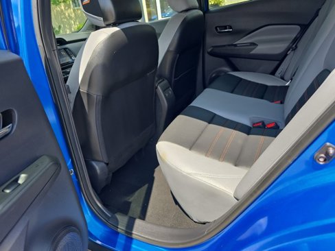 Used 2021 Nissan Kicks SR image 31