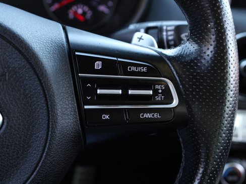 Used 2020 Kia Stinger GT-Line image 28