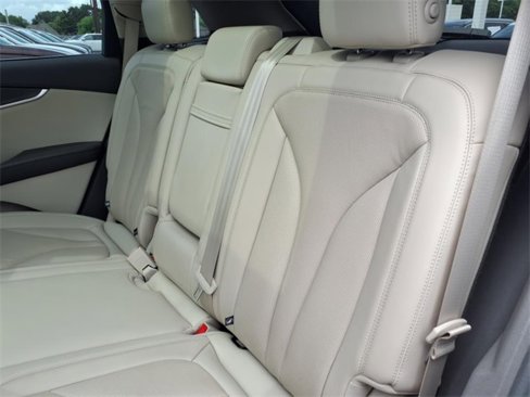 Used 2020 Lincoln Nautilus Reserve image 9