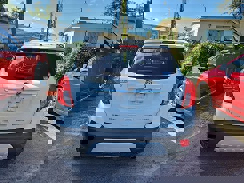 Used 2016 Buick Encore FWD image 5