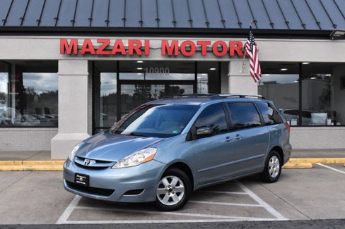 Used 2008 Toyota Sienna CE image 2