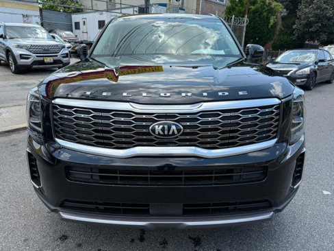 Used 2020 Kia Telluride EX image 2