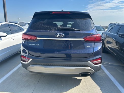 Used 2019 Hyundai Santa Fe SE image 3