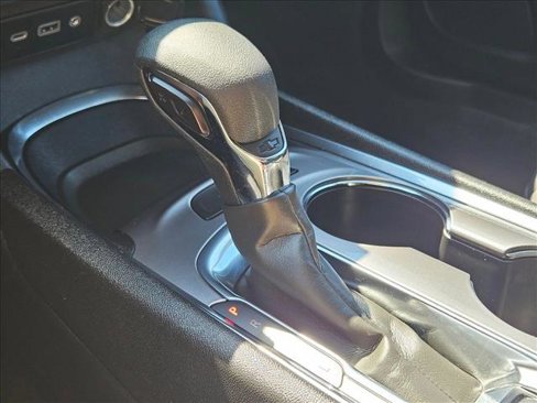 Used 2023 Chevrolet Malibu LT image 12