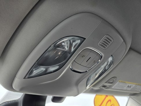 Used 2021 Jeep Compass Latitude image 15