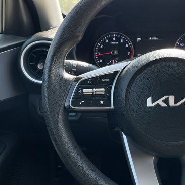 Used 2023 Kia Forte LXS w/ LXS Technology Package image 12
