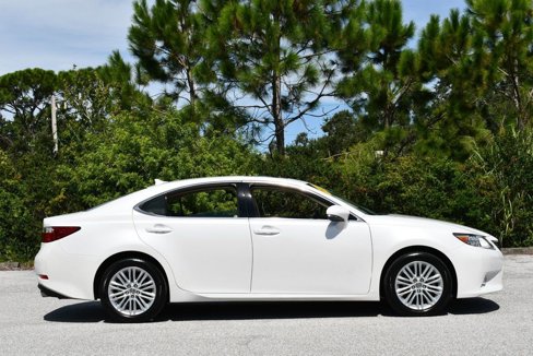 Used 2013 Lexus ES 350 image 32