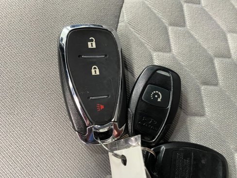 Used 2020 Chevrolet Equinox LS image 29