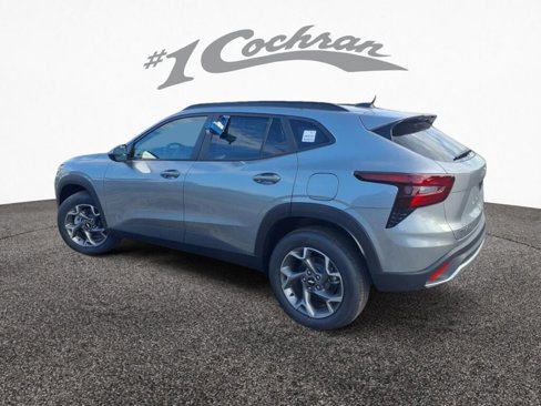 New 2025 Chevrolet Trax LT w/ LT Convenience Package image 4