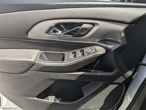 Used 2020 Chevrolet Traverse LS image 28