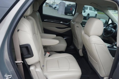 Used 2018 Buick Enclave Essence image 26