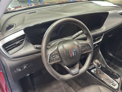 Used 2024 Buick Encore GX Sport Touring w/ Advanced Technology Package image 18