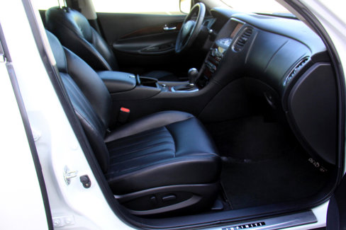 Used 2014 INFINITI QX50 Journey w/ Premium Package image 27