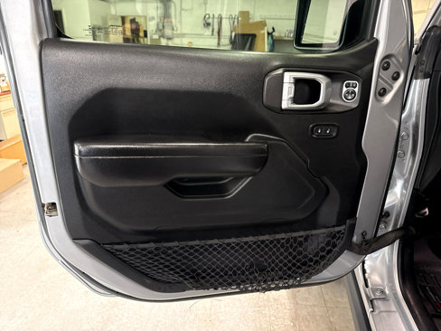 Used 2020 Jeep Gladiator Rubicon image 30