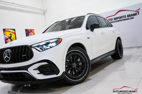 Used 2024 Mercedes-Benz GLC 43 AMG 4MATIC image 34