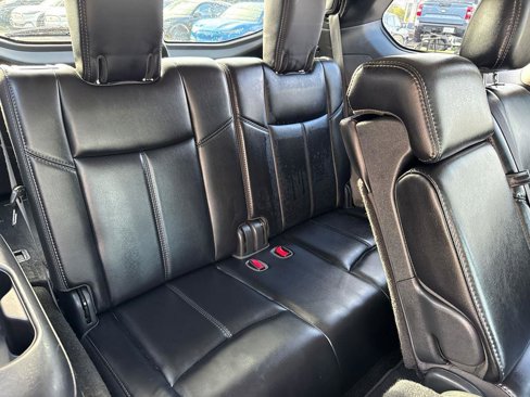 Used 2019 Nissan Pathfinder SL image 18
