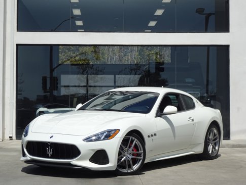 Used 2018 Maserati GranTurismo Sport image 3
