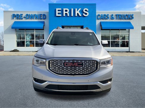Used 2019 GMC Acadia Denali w/ Technology Package image 3