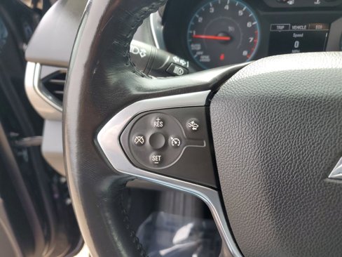 Used 2020 Chevrolet Traverse LT image 19