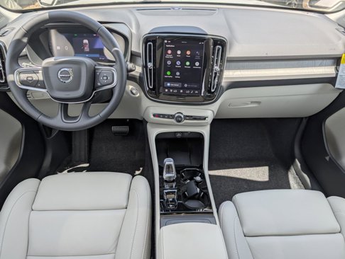 New 2026 Volvo XC40 B5 Plus w/ Protection Package Premier image 29