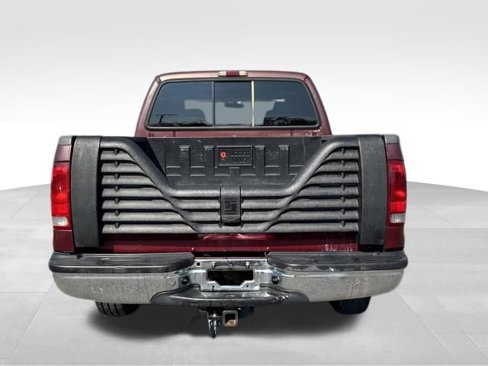 Used 2004 Ford F250 XL image 4