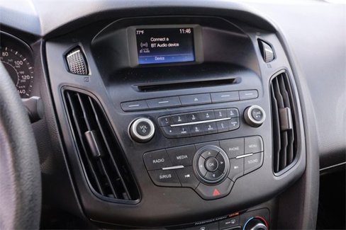 Used 2017 Ford Focus SE image 14