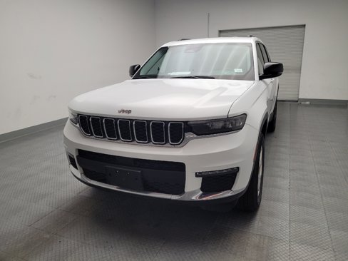 Used 2022 Jeep Grand Cherokee L Limited image 15