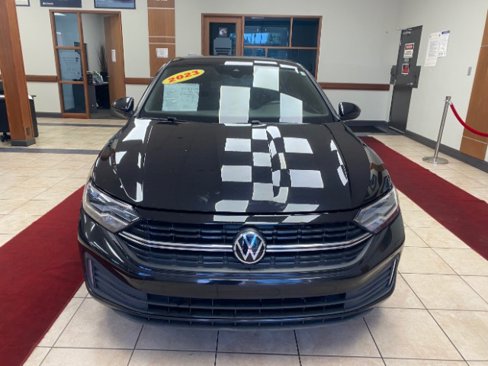 Used 2023 Volkswagen Jetta Sport image 8