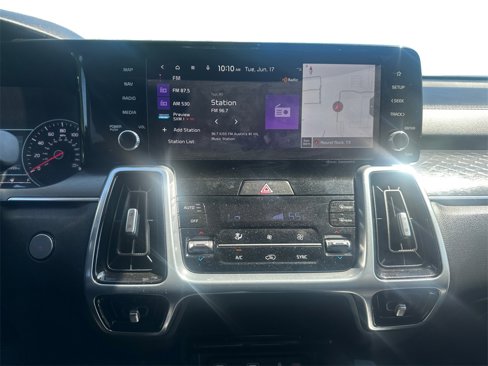 Used 2022 Kia Sorento SX image 11